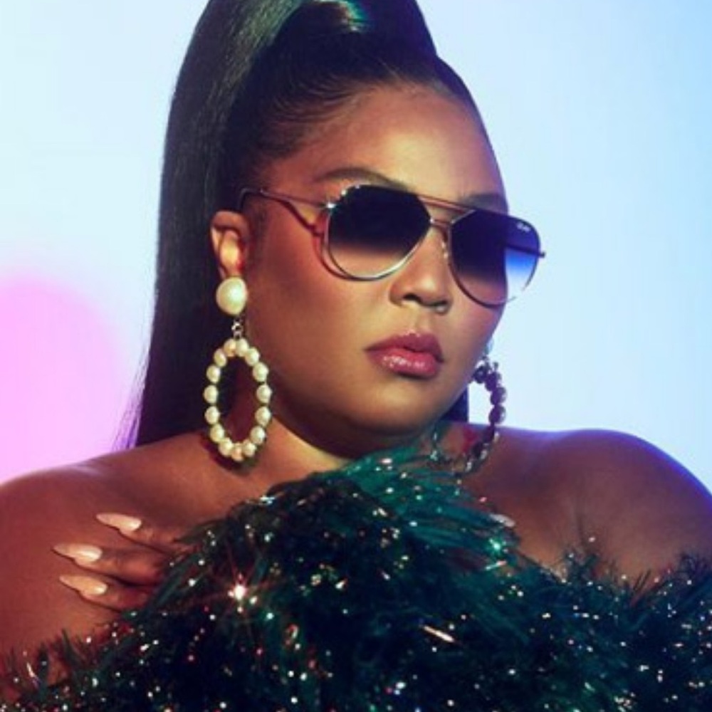 QUAY X LIZZO - 🔥🕶️  HOLD PLEASE Aviator Sunglasses UNISEX